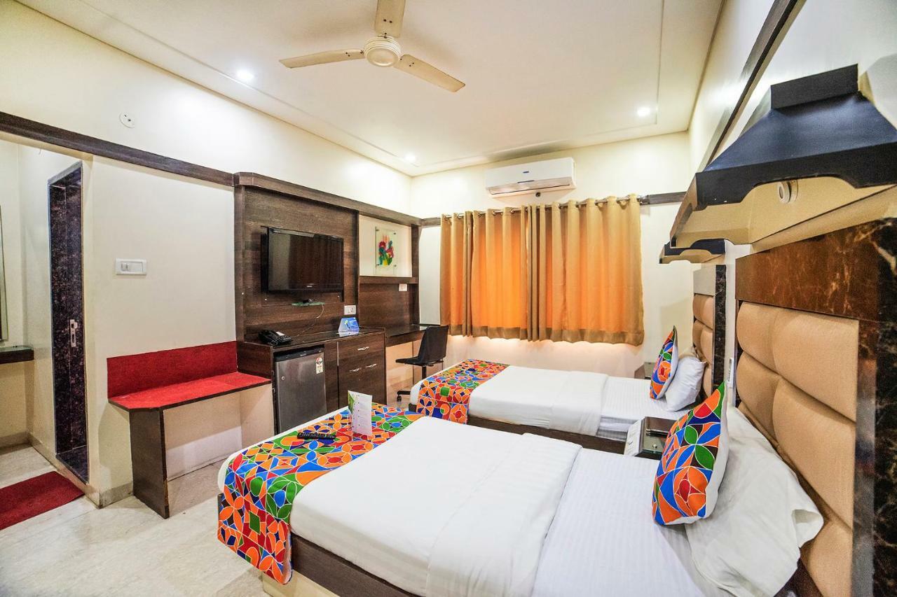 Fabhotel Santoor Geeta Bhawan Square Indore Exterior photo