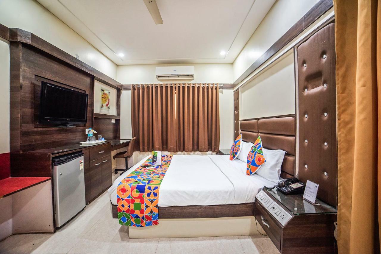 Fabhotel Santoor Geeta Bhawan Square Indore Exterior photo