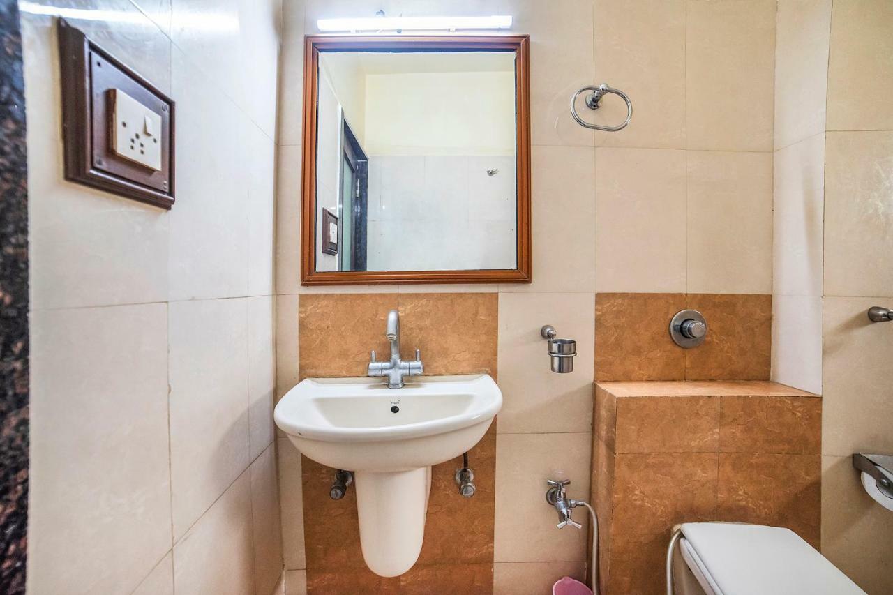 Fabhotel Santoor Geeta Bhawan Square Indore Exterior photo